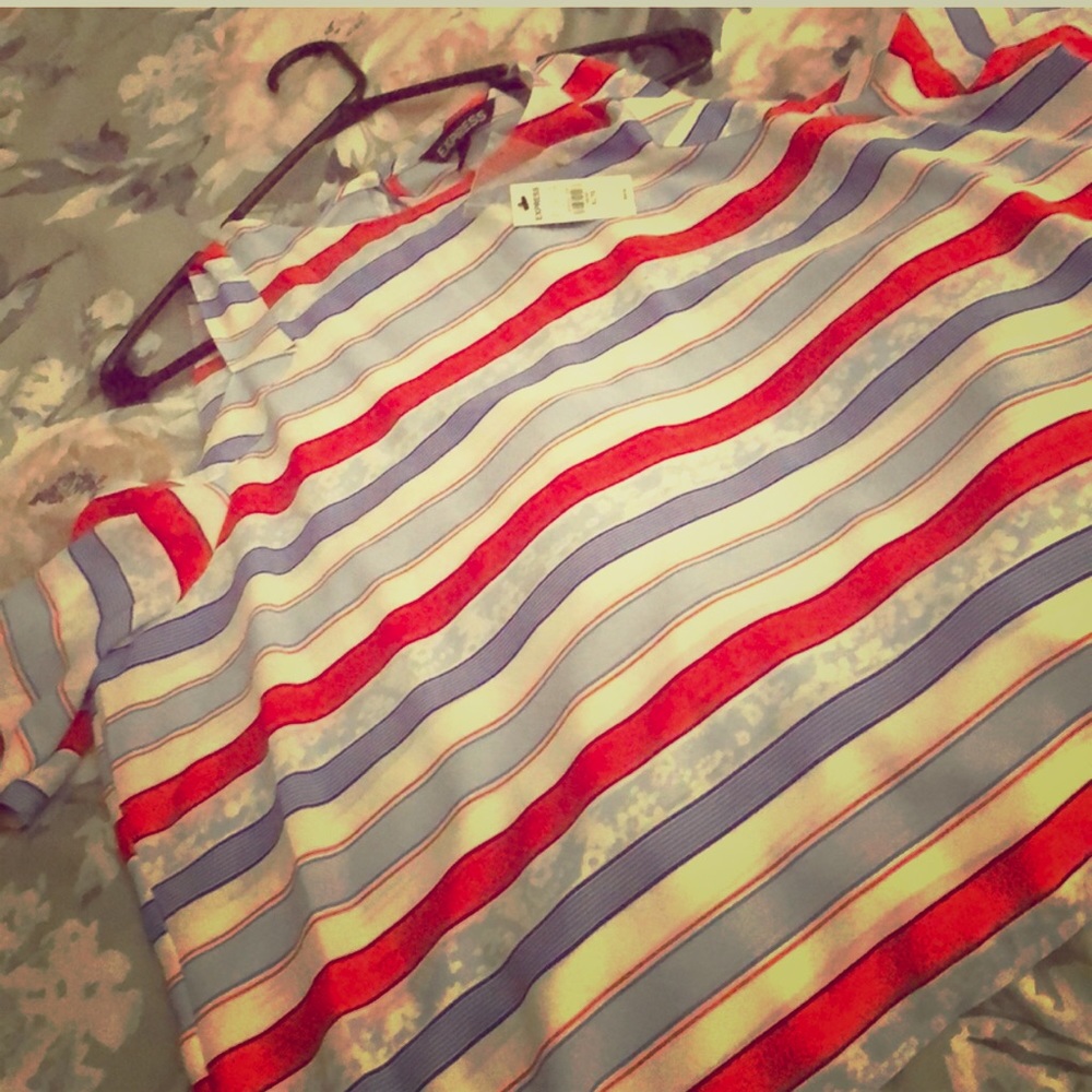 NWT Express Top